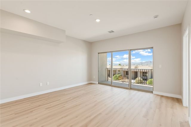 3360 Landon Drive 7-102, Bullhead City, AZ 86429