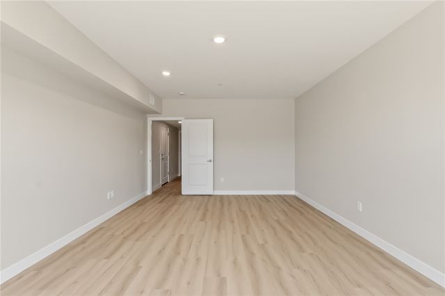 3360 Landon Drive 7-102, Bullhead City, AZ 86429