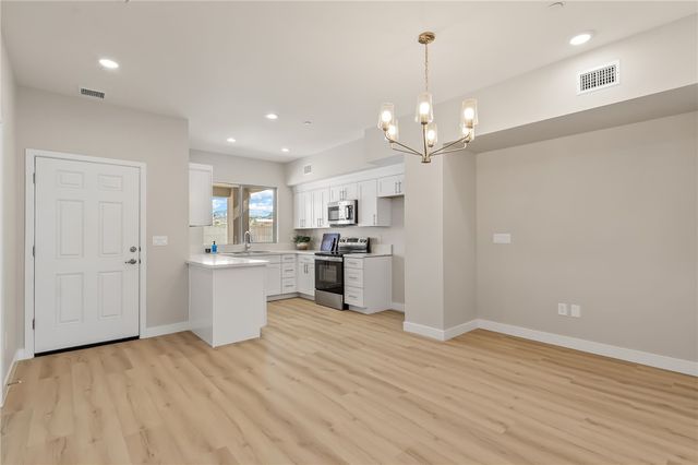 3360 Landon Drive 7-102, Bullhead City, AZ 86429