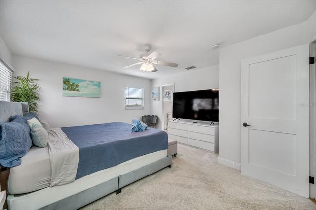 4622 BAY CREST DRIVE, Tampa, FL 33615