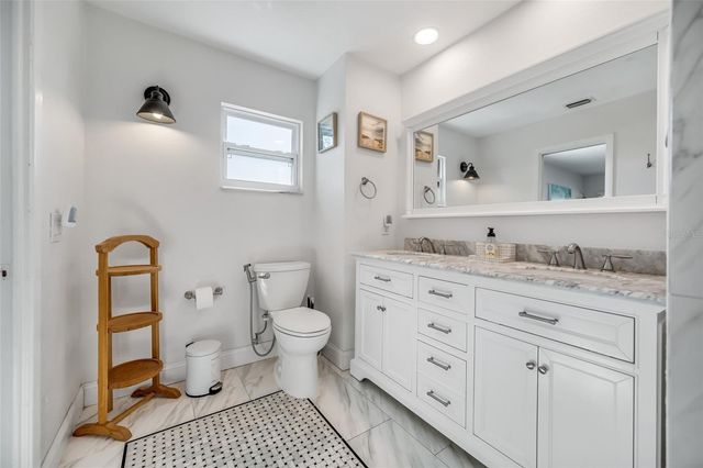 4622 BAY CREST DRIVE, Tampa, FL 33615