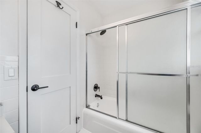 4622 BAY CREST DRIVE, Tampa, FL 33615