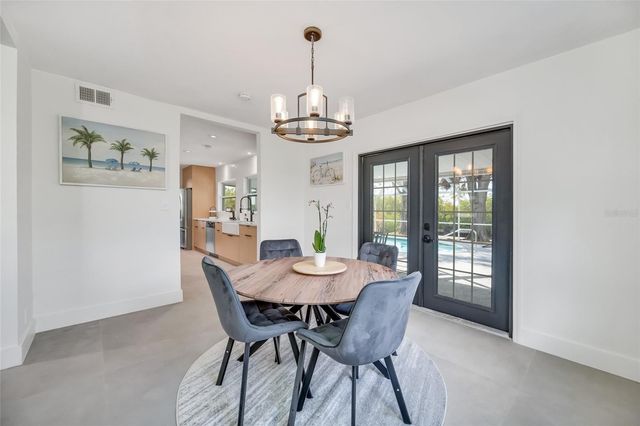 4622 BAY CREST DRIVE, Tampa, FL 33615