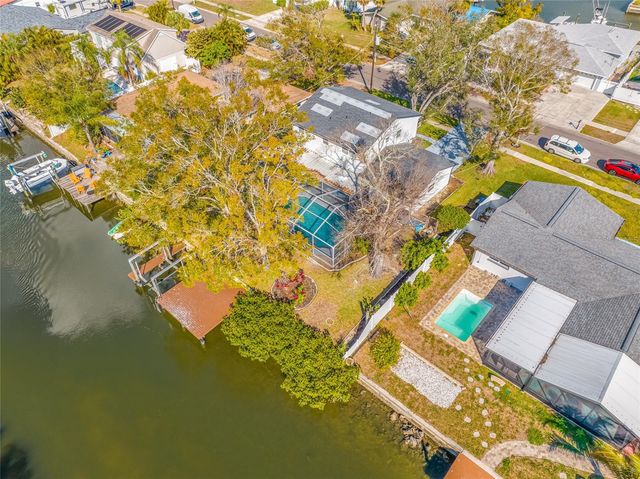 4622 BAY CREST DRIVE, Tampa, FL 33615