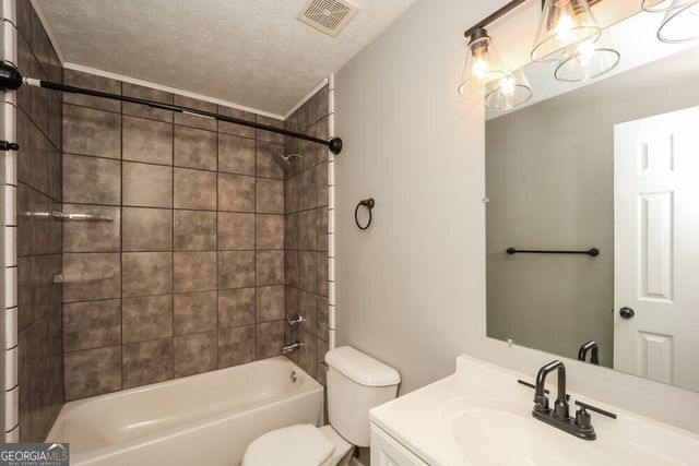 7671 Antebellum Lane, Riverdale, GA 30274