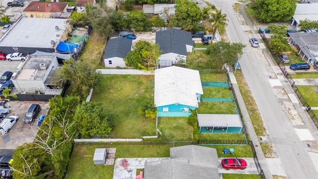 9616 NW 26th Ave, Miami, FL 33147