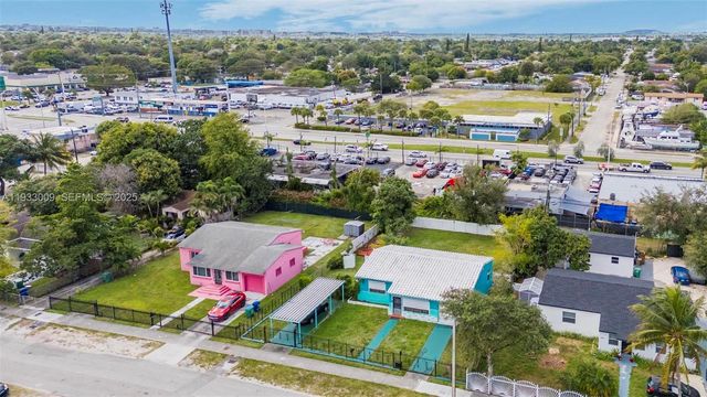 9616 NW 26th Ave, Miami, FL 33147