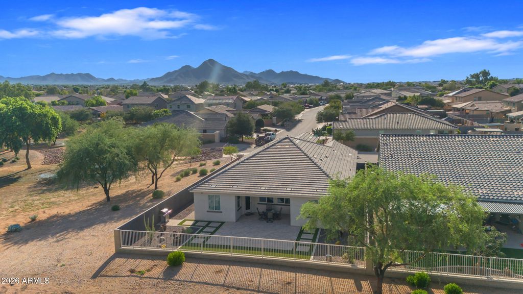 35259 N DONOVAN Drive, San Tan Valley, AZ 85144 — photo 2