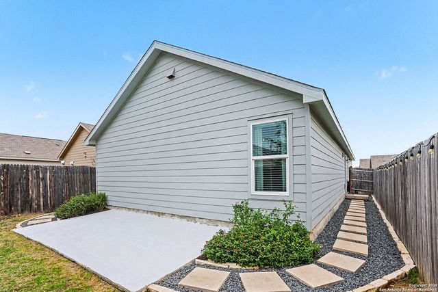 7231 Lavaca, San Antonio, TX 78218