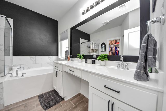 11206 Youngquist Drive, Baytown, TX 77535