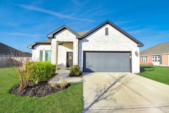 11206 Youngquist Drive, Baytown, TX 77535