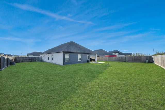 11206 Youngquist Drive, Baytown, TX 77535