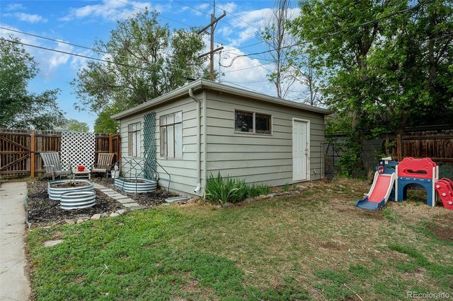 1249 Macon Street, Aurora, CO 80010
