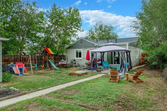 1249 Macon Street, Aurora, CO 80010