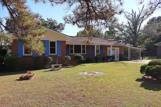 117 Deerfield Drive, Enterprise, AL 36330