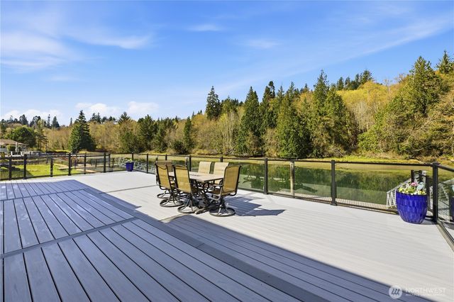 201 N Beach Drive, Port Ludlow, WA 98365