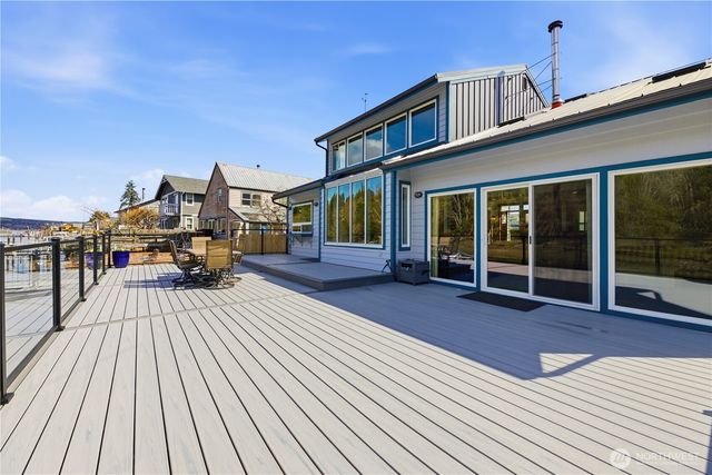 201 N Beach Drive, Port Ludlow, WA 98365