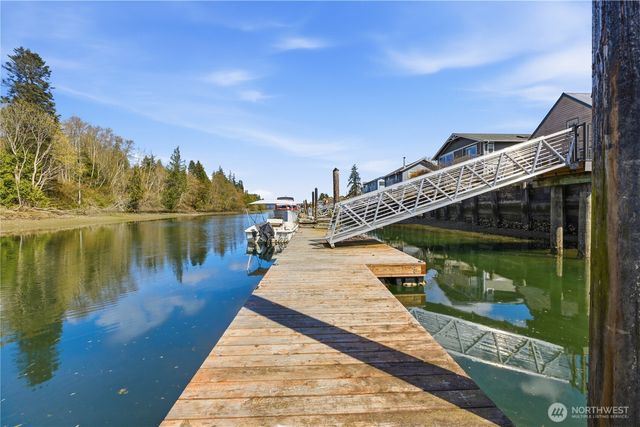 201 N Beach Drive, Port Ludlow, WA 98365