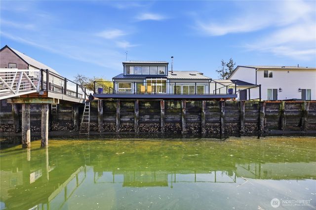 201 N Beach Drive, Port Ludlow, WA 98365