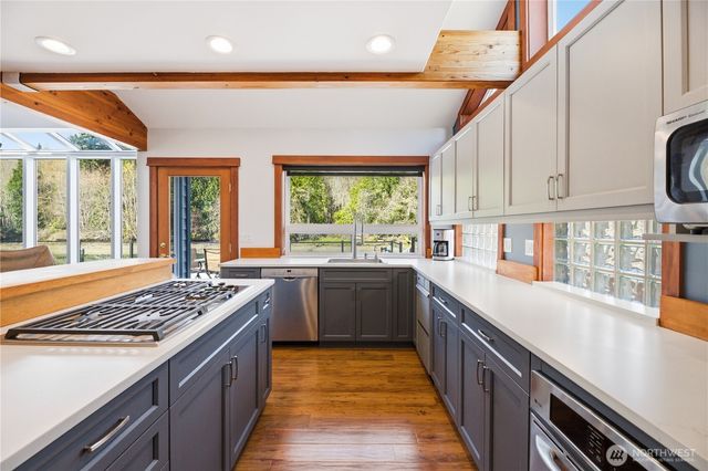 201 N Beach Drive, Port Ludlow, WA 98365