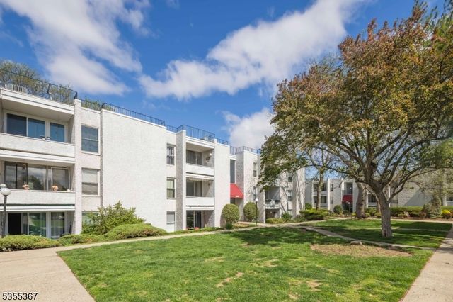 448 River Road apt J C4810 J, Nutley Twp., NJ 07110
