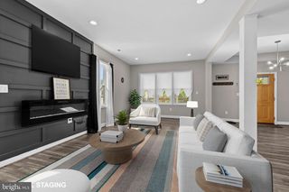2205 ELSINORE AVE, Baltimore, MD 21216