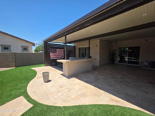 2885 E CITADEL Court, Gilbert, AZ 85298
