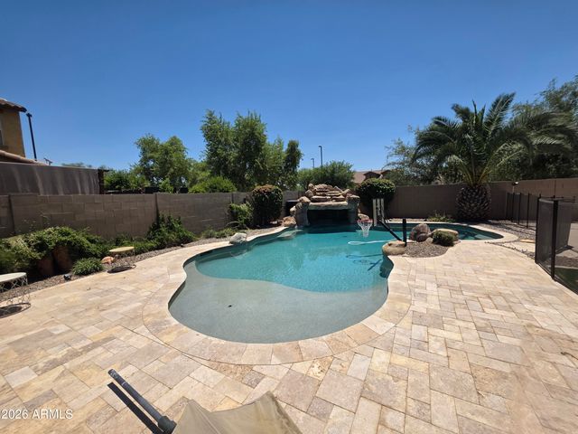 2885 E CITADEL Court, Gilbert, AZ 85298