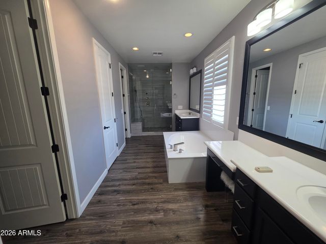 2885 E CITADEL Court, Gilbert, AZ 85298