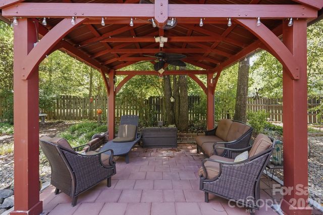 7254 Pine Ridge Drive, Denver, NC 28037