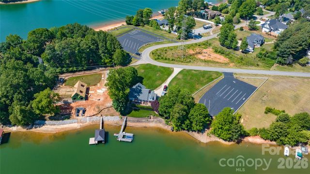 7254 Pine Ridge Drive, Denver, NC 28037