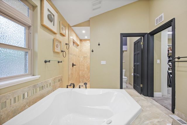 4044 Fort Donelson Dr, Stockton, CA 95219