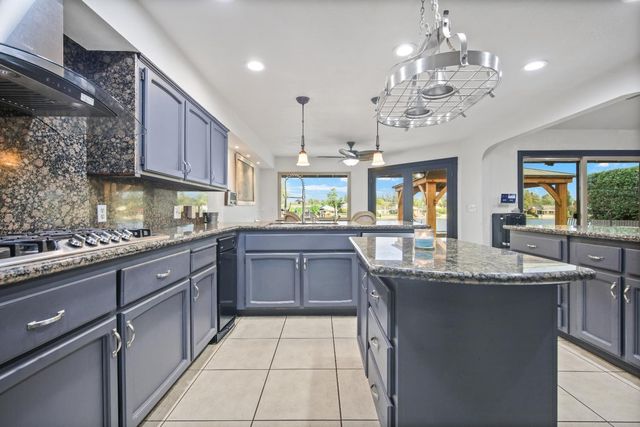 4044 Fort Donelson Dr, Stockton, CA 95219