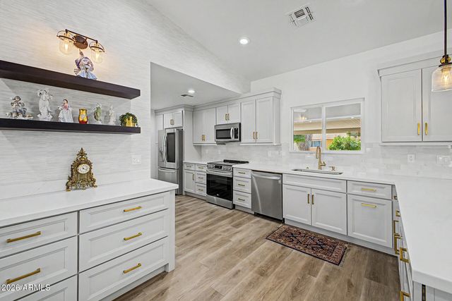 12925 W SEVILLE Drive, Sun City West, AZ 85375