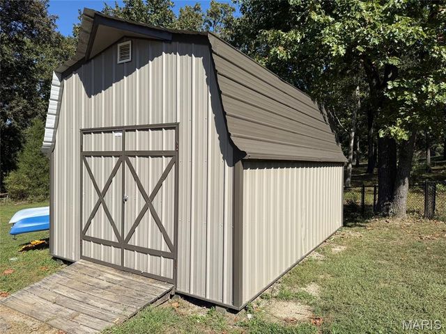 7584 Private Road 2453, West Plains, MO 65775