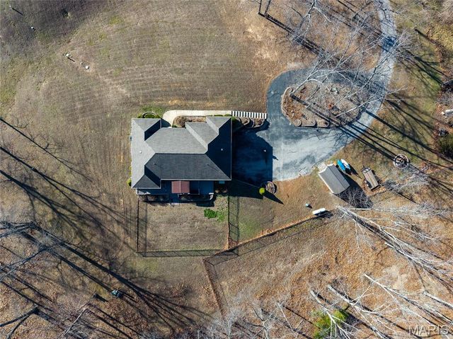 7584 Private Road 2453, West Plains, MO 65775