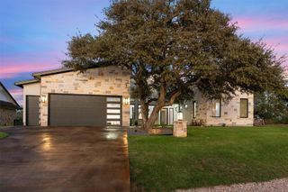 104 Cactus Corner, Horseshoe Bay, TX 78657