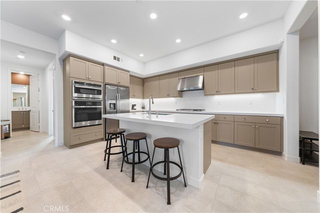 187 Biome, Irvine, CA 92618