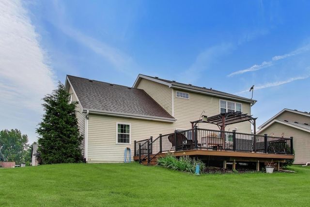 909 Arrowhead Drive, Elwood, IL 60421