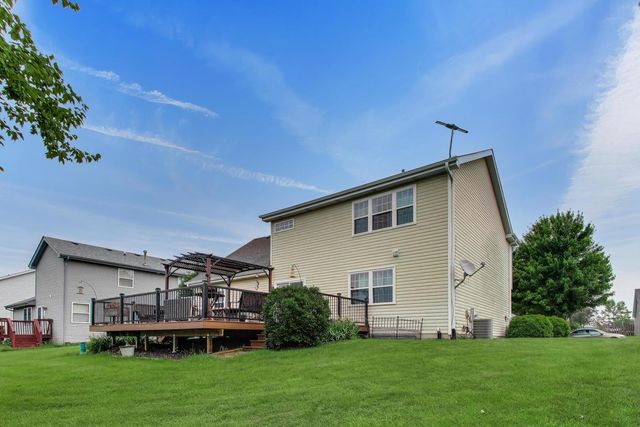 909 Arrowhead Drive, Elwood, IL 60421