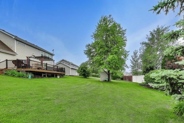 909 Arrowhead Drive, Elwood, IL 60421