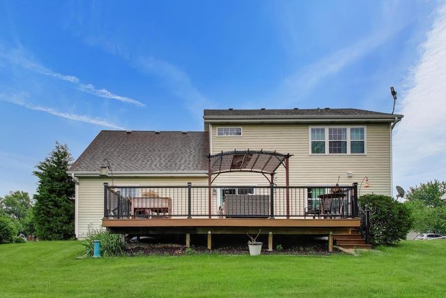 909 Arrowhead Drive, Elwood, IL 60421