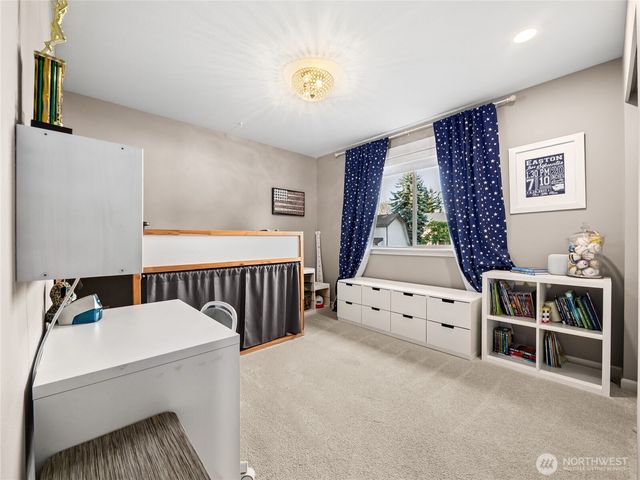 2015 186th Avenue E, Lake Tapps, WA 98391