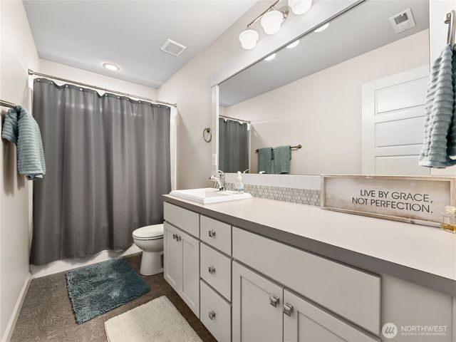 2015 186th Avenue E, Lake Tapps, WA 98391
