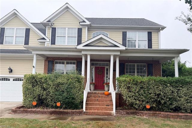 1237 Spruce LN, Chesapeake, VA 23320