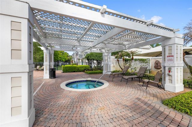 431 SOUTHERN PECAN CIRCLE 201, Winter Garden, FL 34787