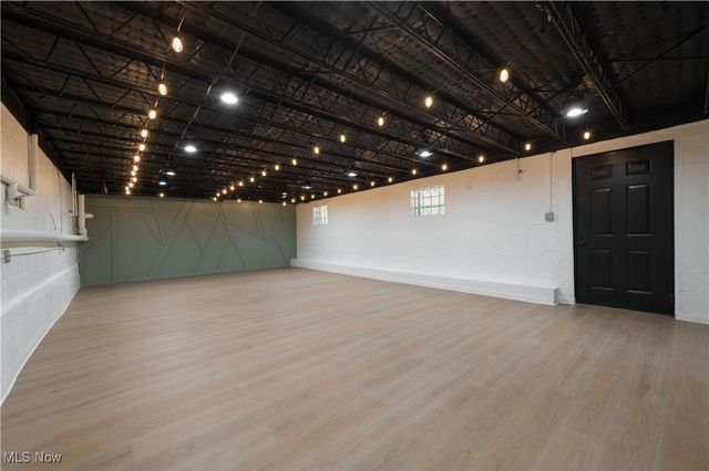 433 Chestnut Road, Seven Hills, OH 44131