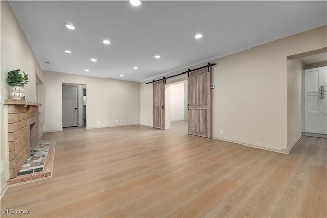 433 Chestnut Road, Seven Hills, OH 44131