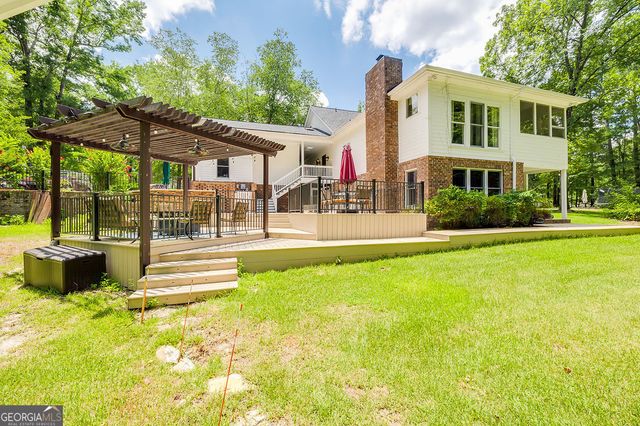 100 Cambridge Drive, Rincon, GA 31326