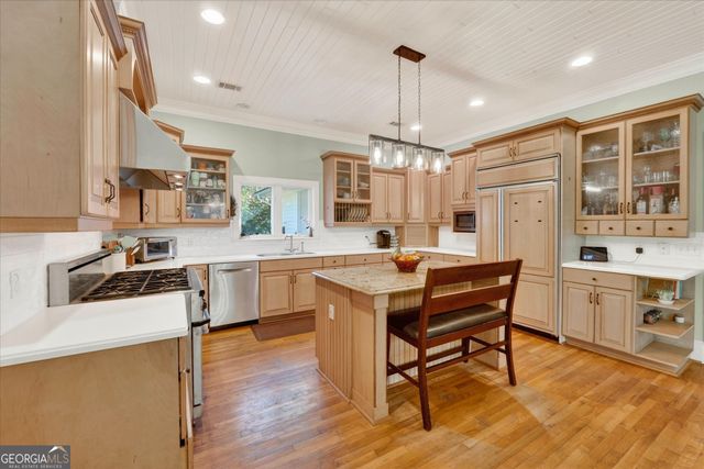 100 Cambridge Drive, Rincon, GA 31326